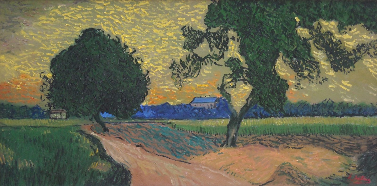 Riproduzione del dipinto 'Paesaggio al tramonto' di Vincent Van Gogh, con un campo di grano o un paesaggio rurale immerso nei colori caldi del tramonto, dominato da tonalità di giallo, arancione e rosso, con un cielo intenso e vibrante e la silhouette di alberi o colline all'orizzonte.