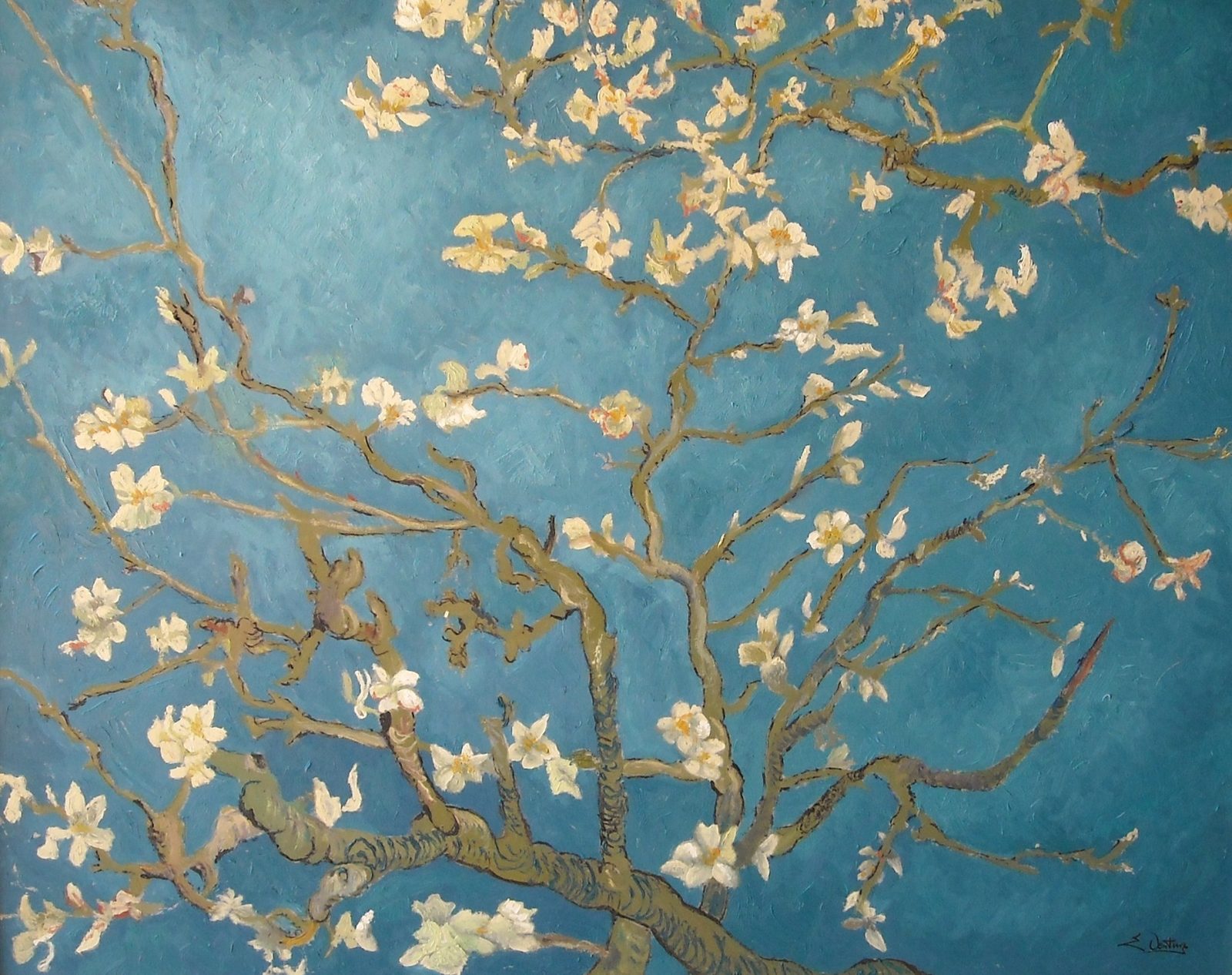 Riproduzione del dipinto 'Ramo di mandorlo in fiore' di Vincent Van Gogh, con rami fioriti su fondo blu turchese.